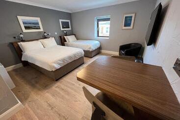Aran Islands Hotel
