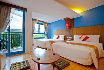 تختخواب و صبحانه Golden Sea Inn