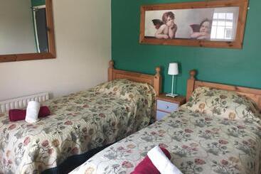 Aamiaismajoitus (B&B) Roomz