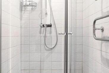 هتل 5:ans Bed & Breakfast