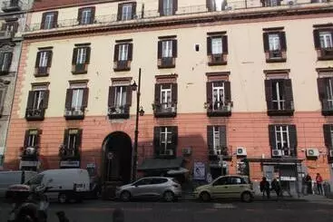 هتل Santa Lucia 50