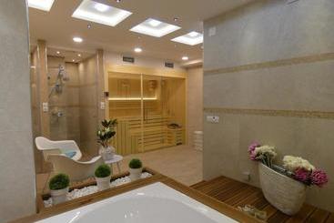 בית מלון כפרי Villa Natural Wood