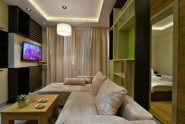 호텔 Villa Natural Wood