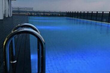 Bed and Breakfast Cozy Suite   Near Utar   Champs Elysees Kampar