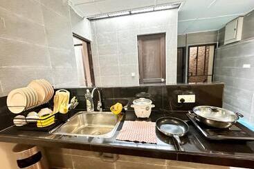 Pensió Madras Inn 58 1 Private Bathroom