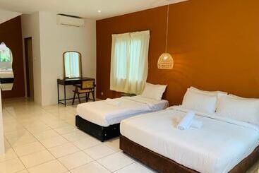 Resort Lilla Rainforest Retreats Hulu Langat