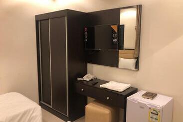 فندق Burj Marweat Alkhalil