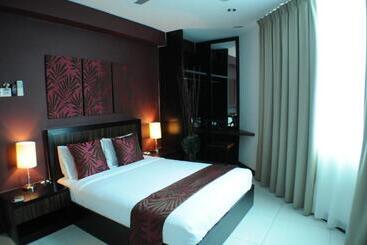 بنسيون Marina Oriental