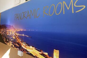 مسافرخانه Panoramic Rooms Salerno