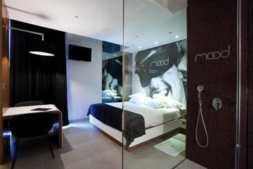 Hotel Mood   Private Suites