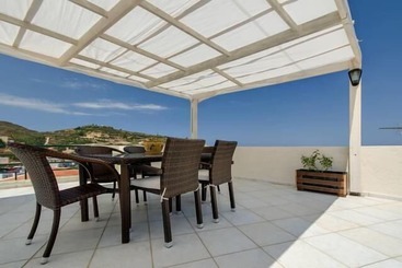 ツーリストアパートメント Joanna Apartments