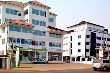 Le Suites Serviced Apartments