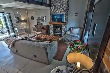 Appartements touristiques Los Olivos At The Yard