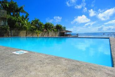 Resort Aozora Seaside Mactan