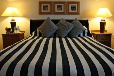 Bed and Breakfast Ross House