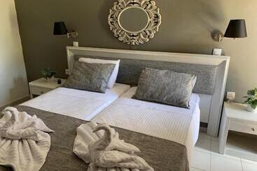 Otel Alkyonides Boutique