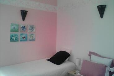 هتل Maison Lovasoa