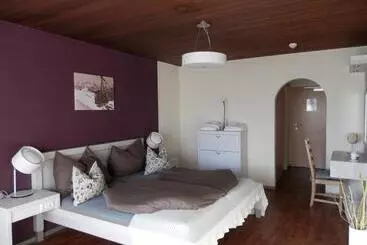 ホテル Dahoam By Sarina Rooms & Suites