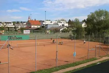 هتل Centercourt