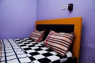 هتل Jade Guesthouse