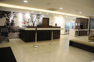 Hotell Golden Tower Aeroporto   Lizz   By Fênix Hotéis