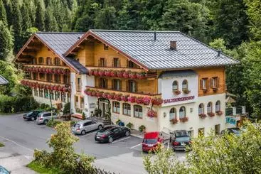Hotelli Salzburger Hof