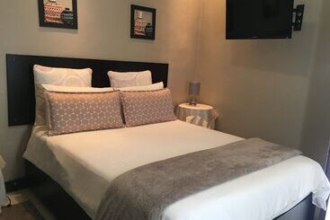 Yana Bed & Breakfast