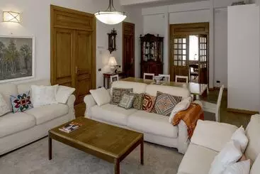 هتل Villa Ayghedzor