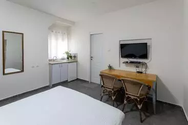 Little Prince Hostel 5 Min Walk To The Beach