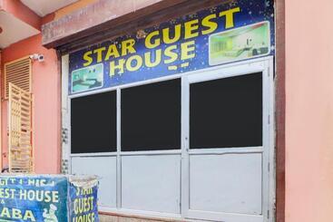 בית מלון כפרי Oyo Star Guest House