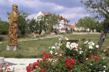 ホテル Bakony Panzió