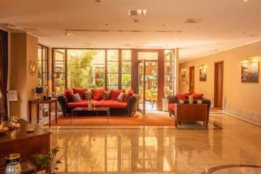 Hotel Tihany átrium