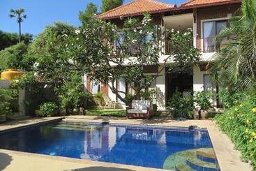 Jukung Dive Resort Bali Amed