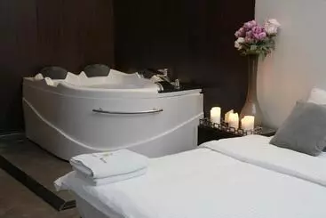 هتل Marbella