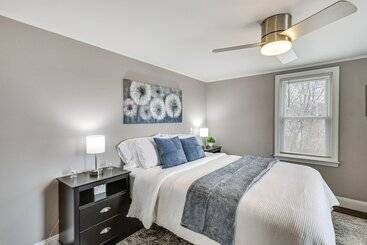 Modern Terryville Cottage W/ Deck & Lake View!