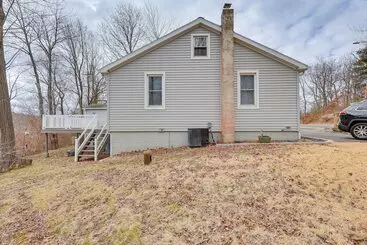 Modern Terryville Cottage W/ Deck & Lake View!