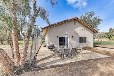 Mökkimajoitus Peaceful Riverside Home W/ Patio, 7 Mi To Downtown