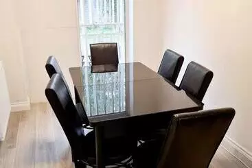 Majatalo Angel House