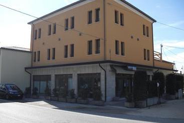 Bed & Breakfast Alloggi Laguna