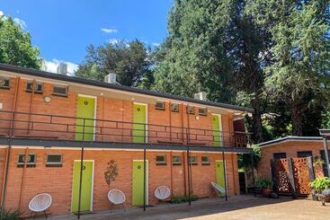 Warburton Motel Where Mid Century Style Meets The Mountains