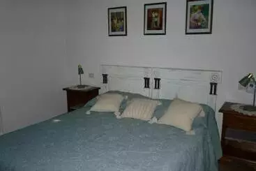B&b La Villa Del Vecchio Platano