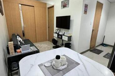 Apartmanszálloda Bloomers Pad By C&k