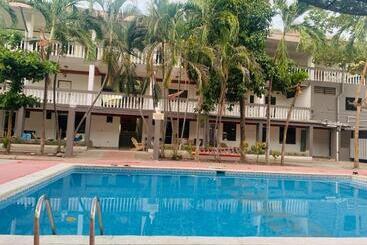 پانسیون Keona Beach