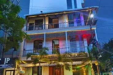 Pensión L Ocean Guest House