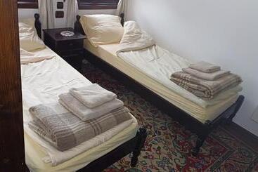 פנסיון абаджиевата къща