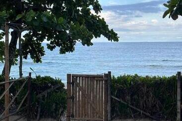 ベッドアンドブレックファースト Beach7