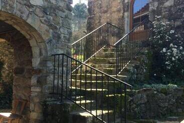 مبيت وإفطار Une Chambre Dans Un Gite Rural