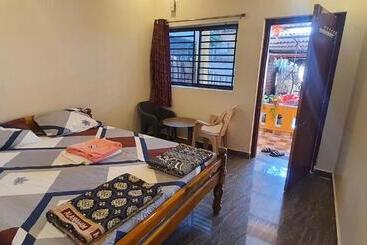 Hotel Ozone Beach Cafe And Stay Gkn#