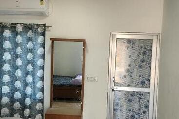 Priyanka Hotel & Restaurant Khatushyam Ji