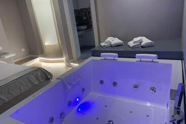 تختخواب و صبحانه Caos Calmo